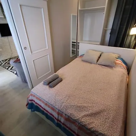 Urocze Mieszkanie Z Tarasem.gym.netflix.wifi Warschau